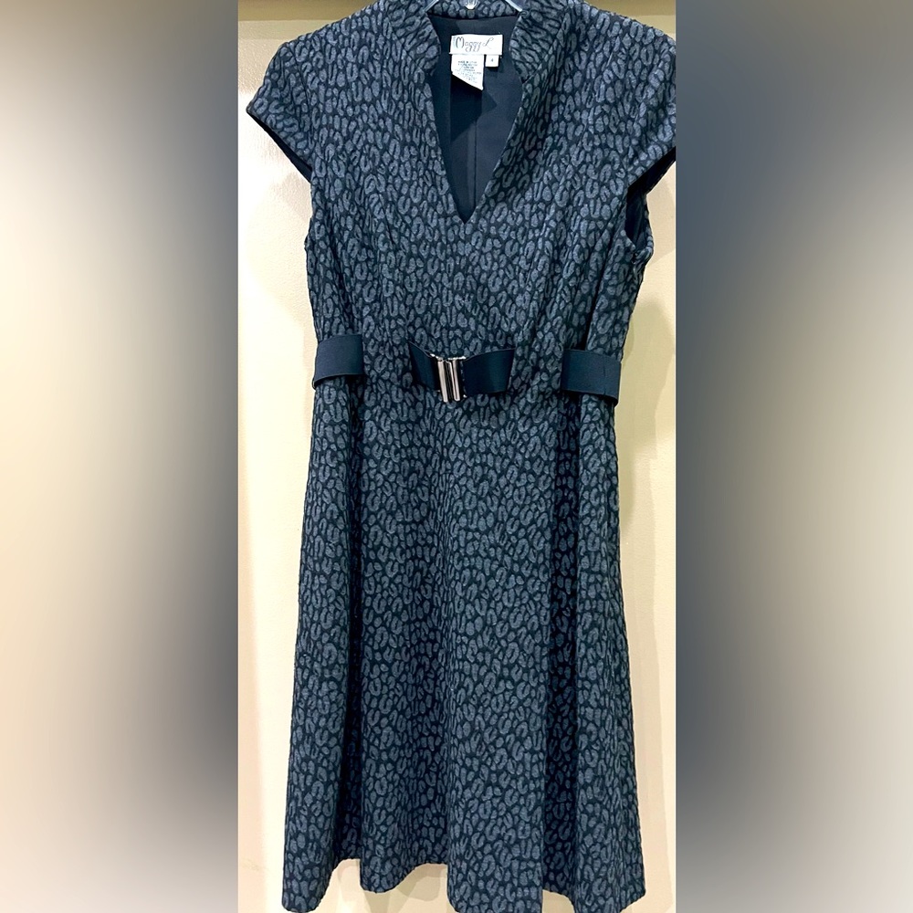 Maggie L  V-Neck Cap Sleeve Black and Gray Belted Sheath Career Dress 4